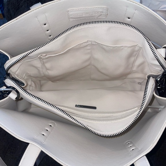 Steve Madden White Pebbled Double-Handle Tote - Picture 8 of 8
